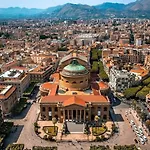 Mamamia #teatro Massimo בית הארחה פלרמו