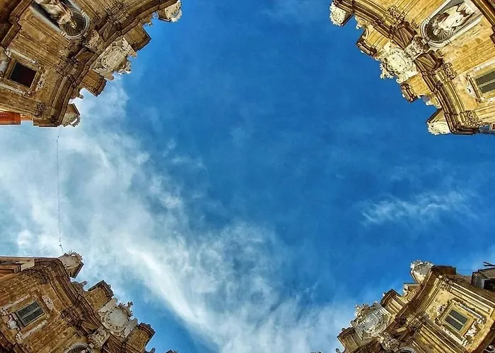 Konukevi Mamamia #teatro Massimo 3*