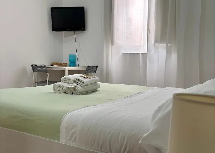 Mamamia #teatro Massimo Πανσιόν 3*